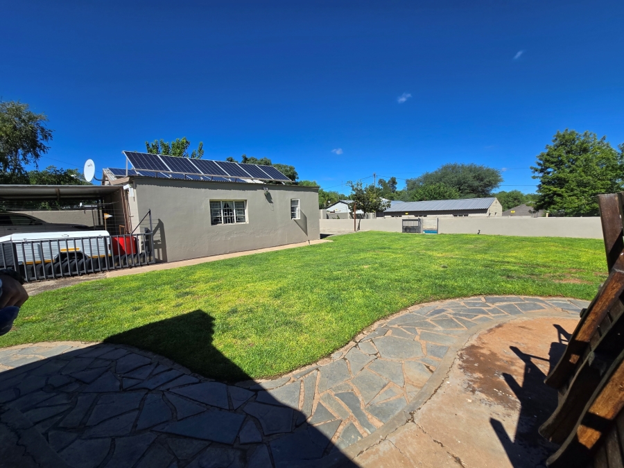 3 Bedroom Property for Sale in Douglas Northern Cape